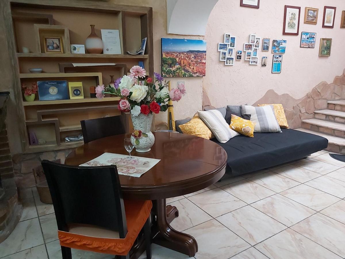 Casa Dell'artista Singola E Indipendente Holiday home Cagliari